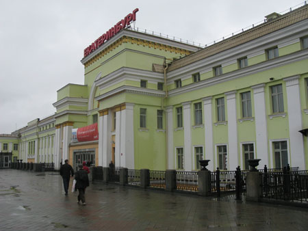 Ornate Stations reflect the Soviet architectual style