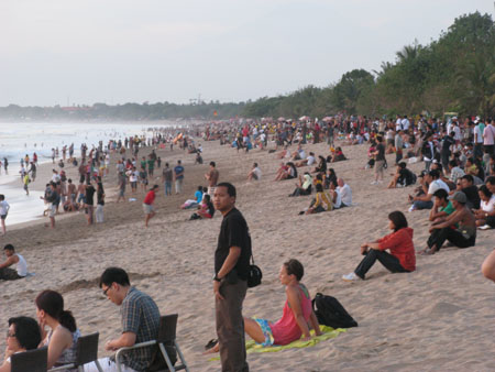 The crowds gather for the sunset