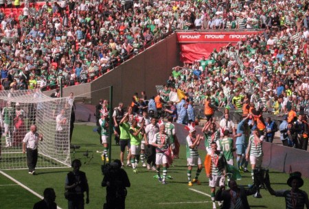 The victorious team makes a lap of honour before their fans.