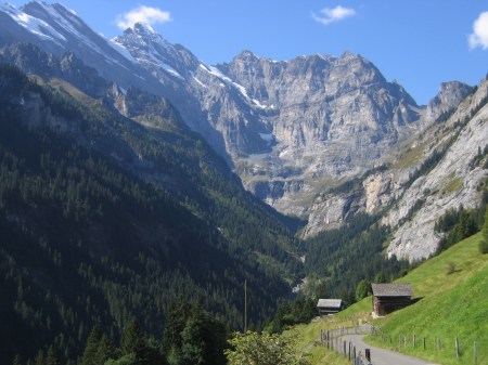 The steep trail to Busenalp starts in the beautiful Sefinental Valley