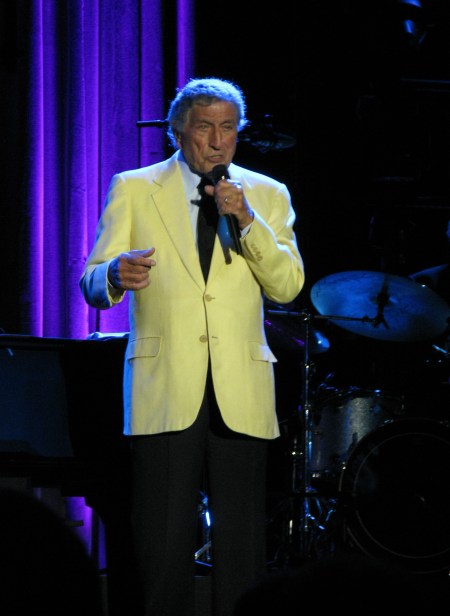 Described by no less an authority than Frank Sinatra as the world’s greatest singer nothing has changed from Tony Bennett who delivers a master class in 2012 at Montreux