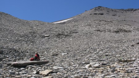 Lunchtime with the summit of Schwalmere behind - but still 40 minutes away!
