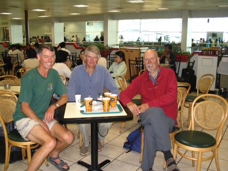 It turned out Chris and I had been on the same flight from Kathmandu to Abu Dhabi and I had not recognised him!